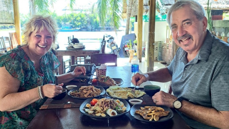 Hue Authentic Home Dining Experience