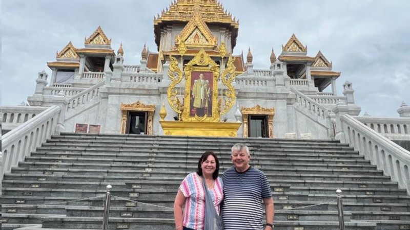 Day 10 Explore The Sacred Beauty Of Wat Traimit