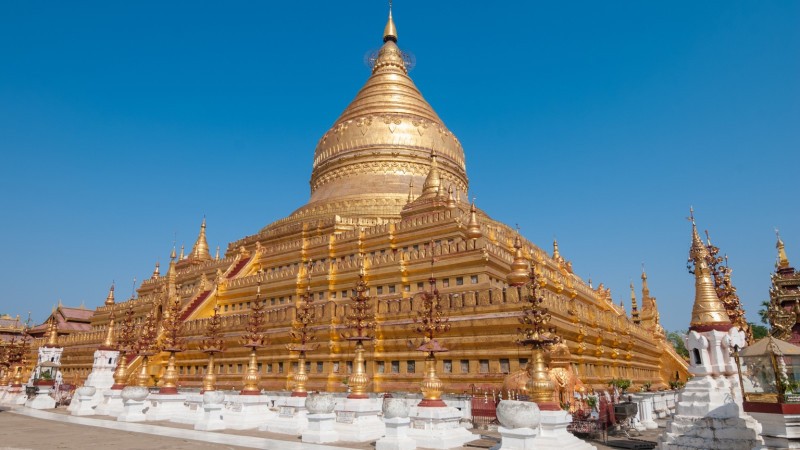 Day 4 Marvel At The Golden Shwezigon Pagoda