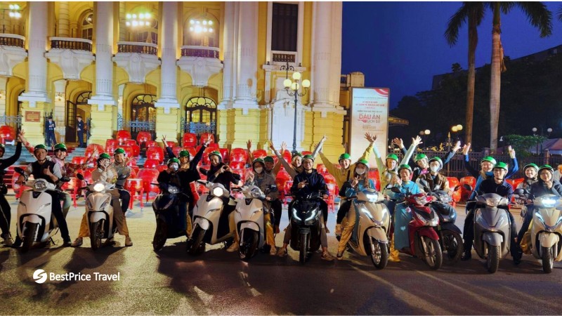 Experience The City From A Vespa Tour