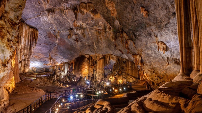 Day 7 Journey Deep Into The Heart Of Paradise Cave