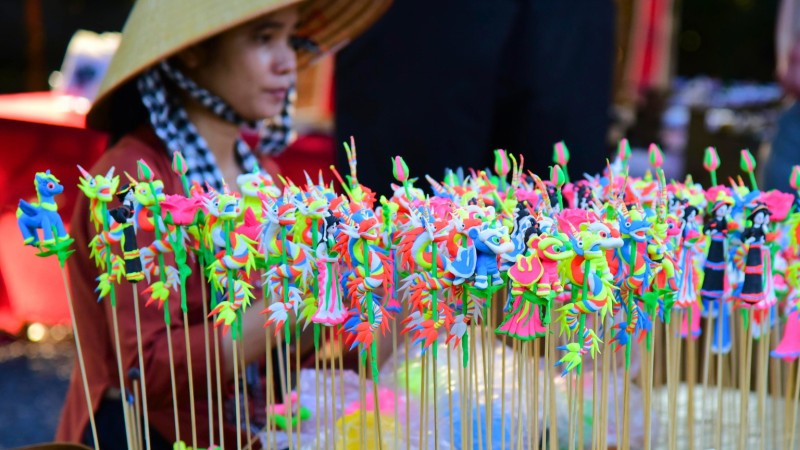 Day 8 Shape Colorful To He Figurines And Experience A Traditional Vietnamese Folk Art