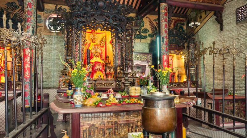 Day 2 Step Inside This Historic Pagoda And Experience Its Peaceful Atmosphere