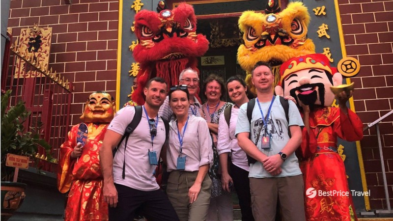 Day 13 Experience Vietnam’s Culture Through A Captivating Live Performance