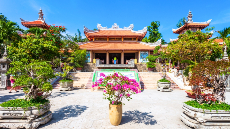 Explore The Local Pagoda