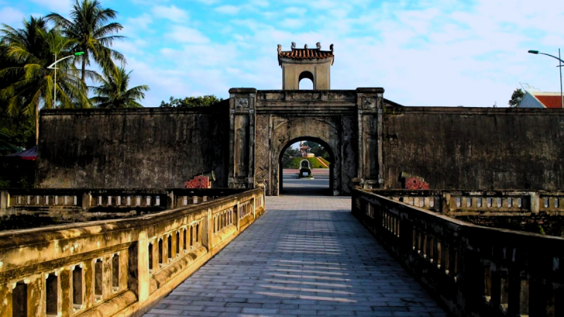 Honor The Fallen Soldiers At Quang Tri Citadel