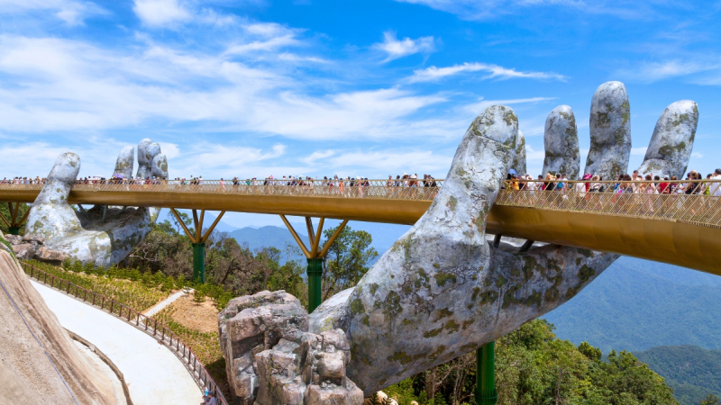Visit the Iconic Golden Bridge
