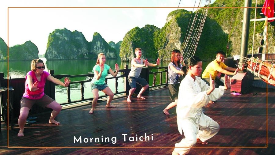 Morning taichi with Paloma Cruise