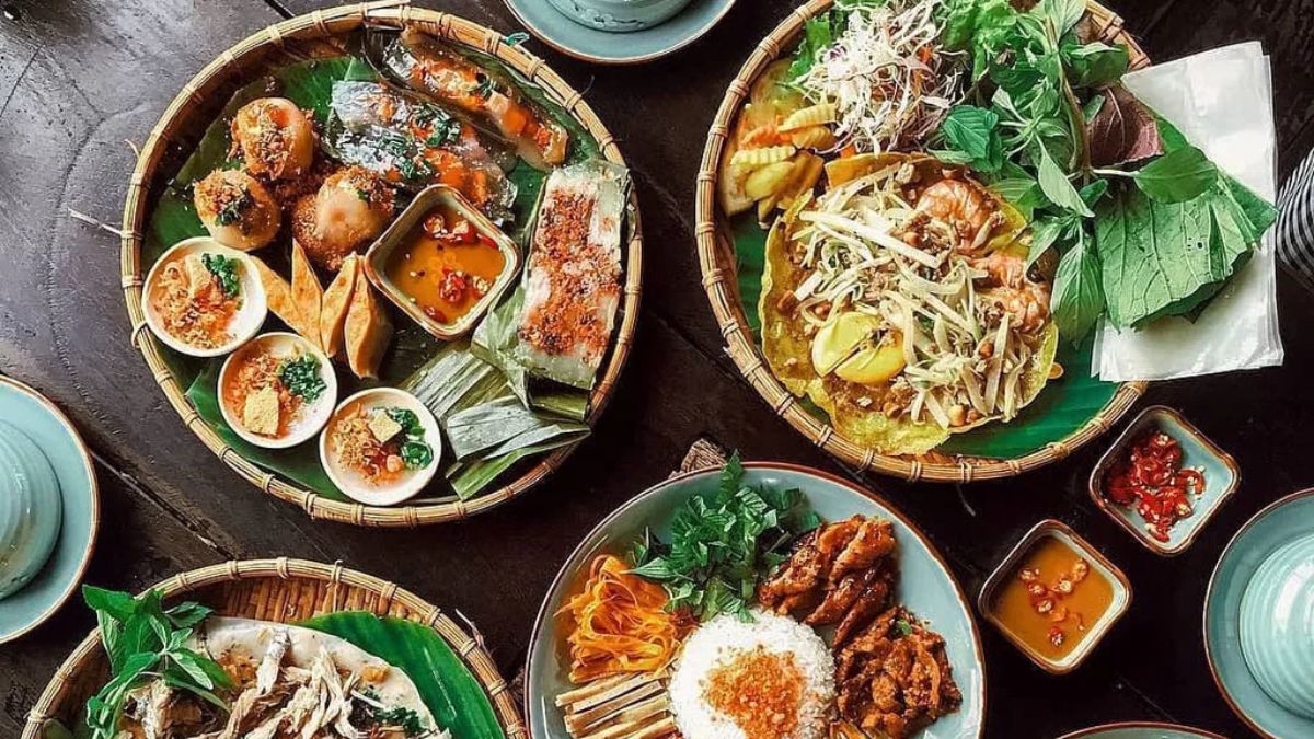 Day 4 Arrive In Hue And Try Traditional Vietnamese Cuisine