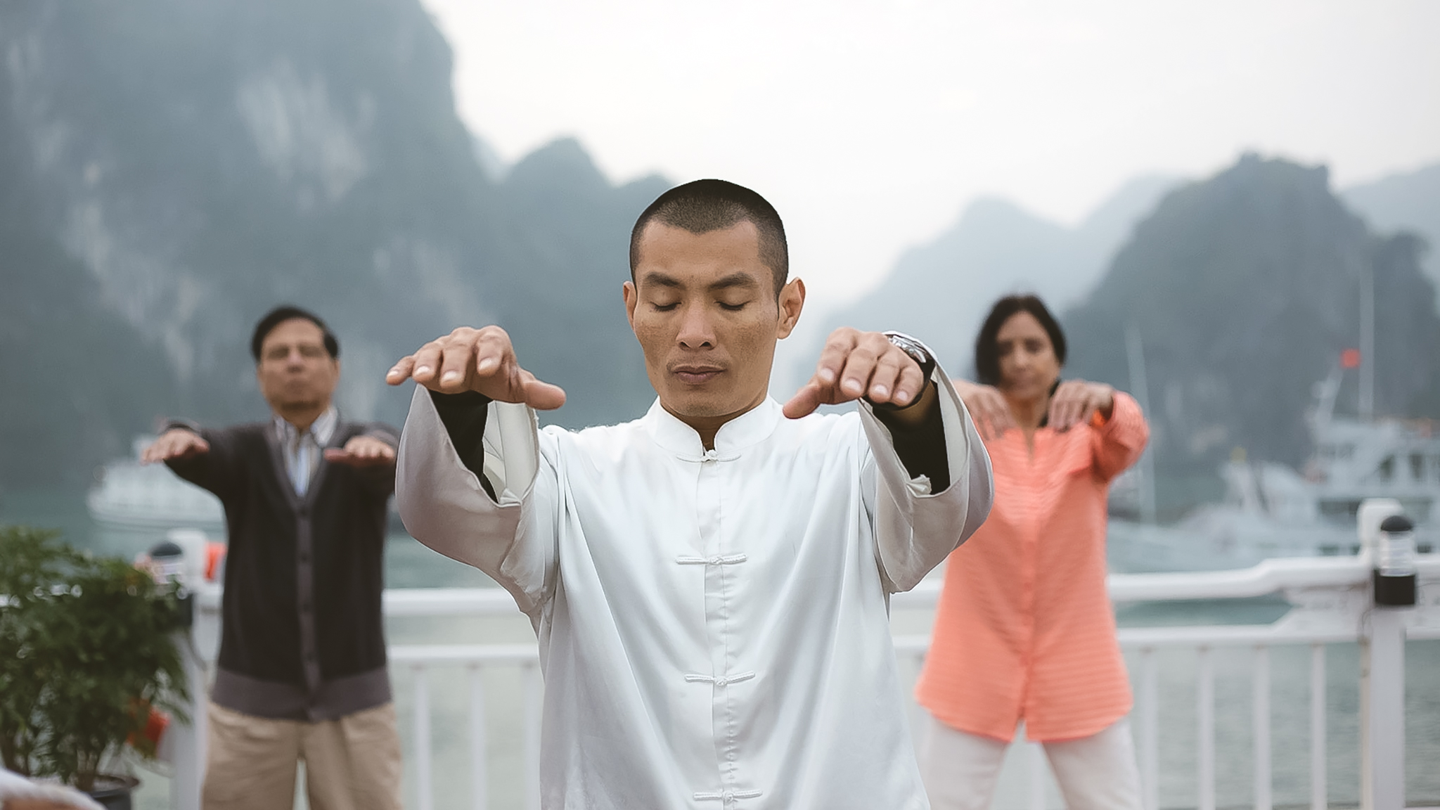 Practicing Tai Chi in the morning to stretch your body
