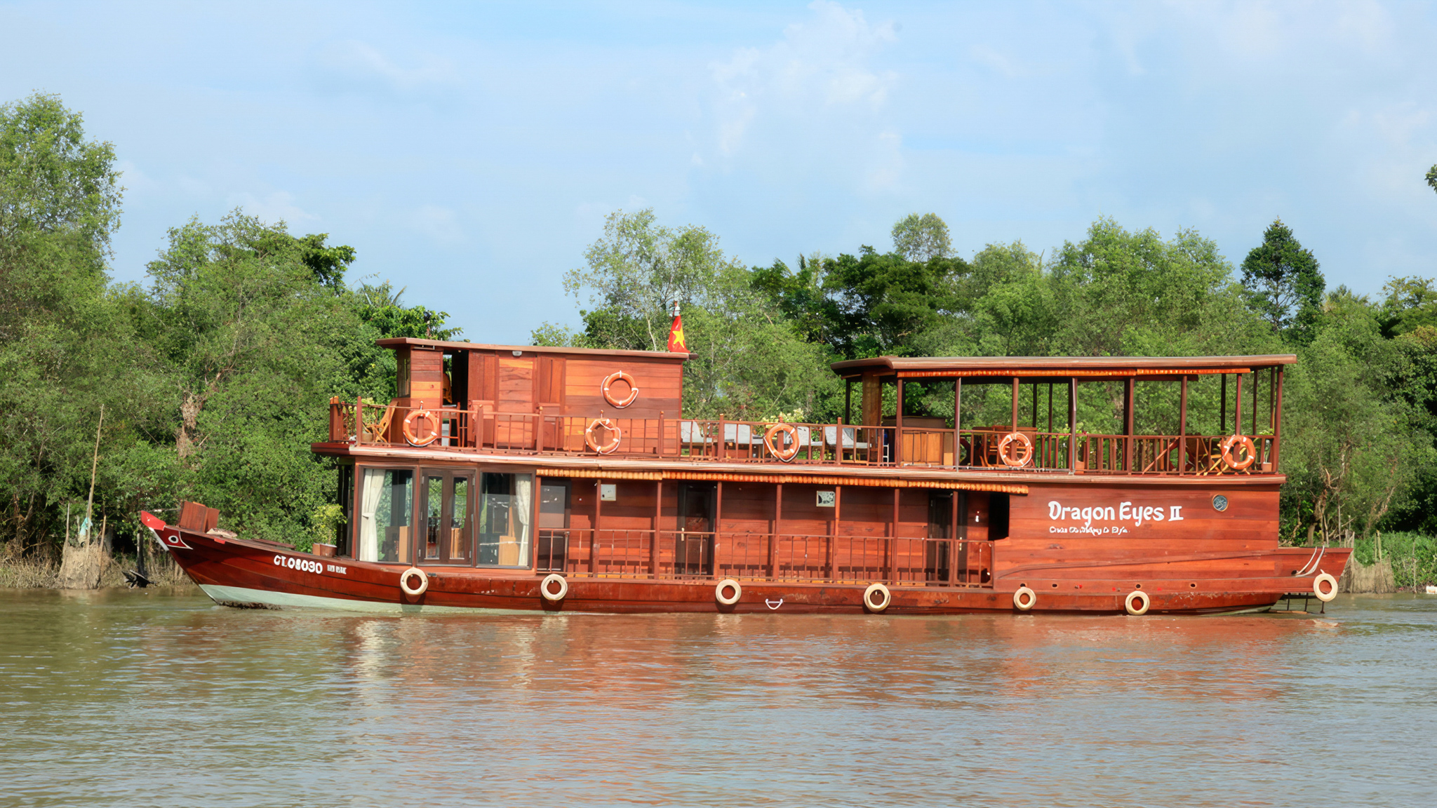 Dragon Eyes 3 days: Sai Gon - Phnom Penh (by Speedboat)