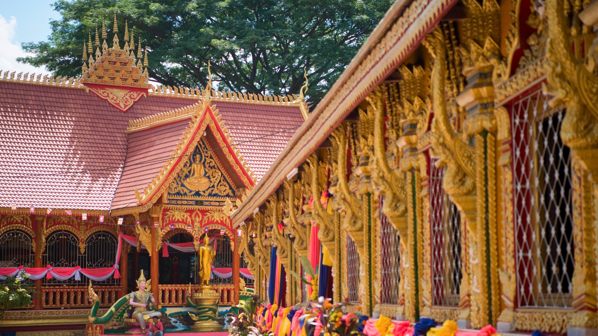 Day 4 Visit Wat Si Muang