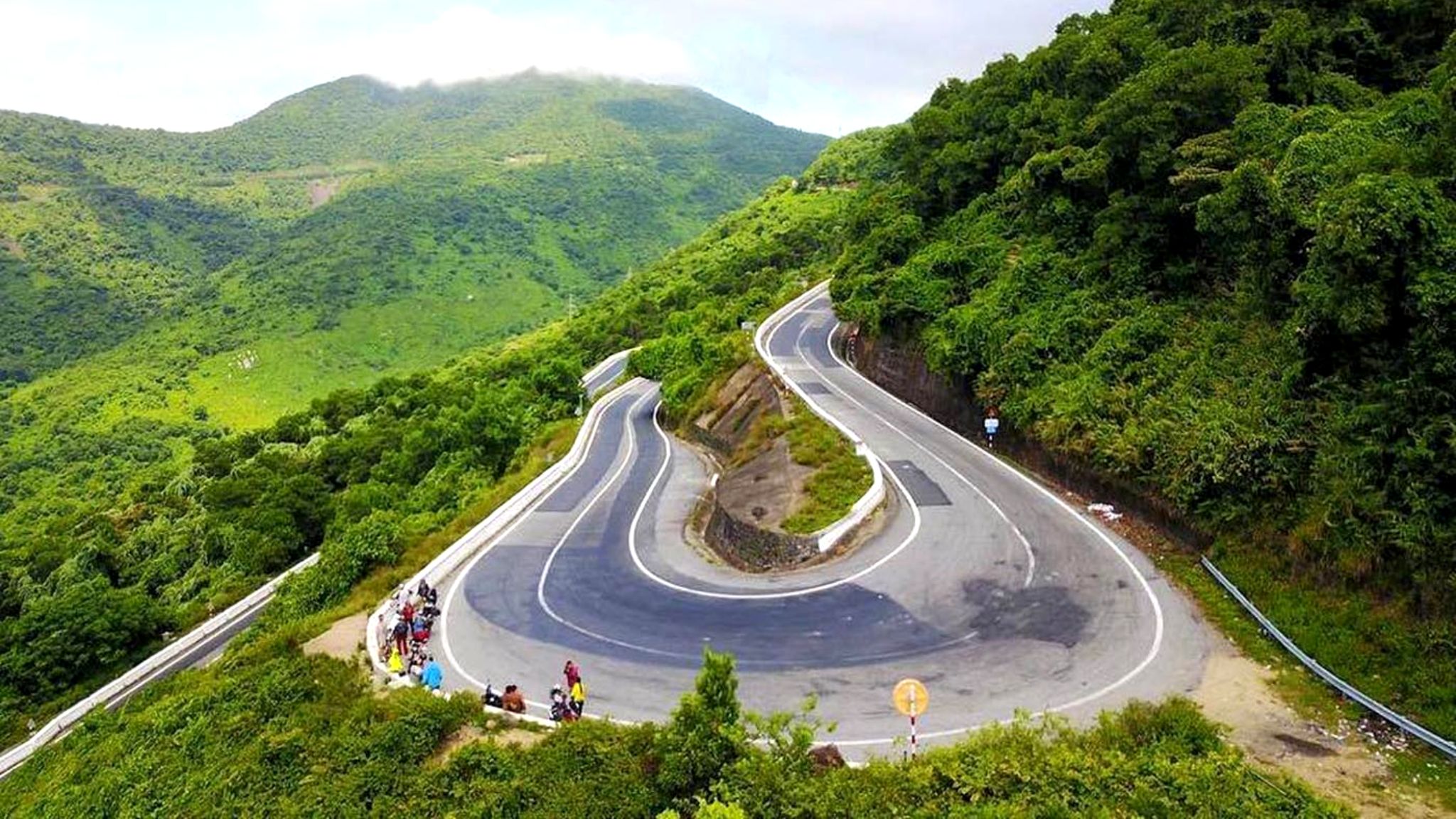 Day 16 Transfer To The Hotel In Hoi An Via Cloudy Pass