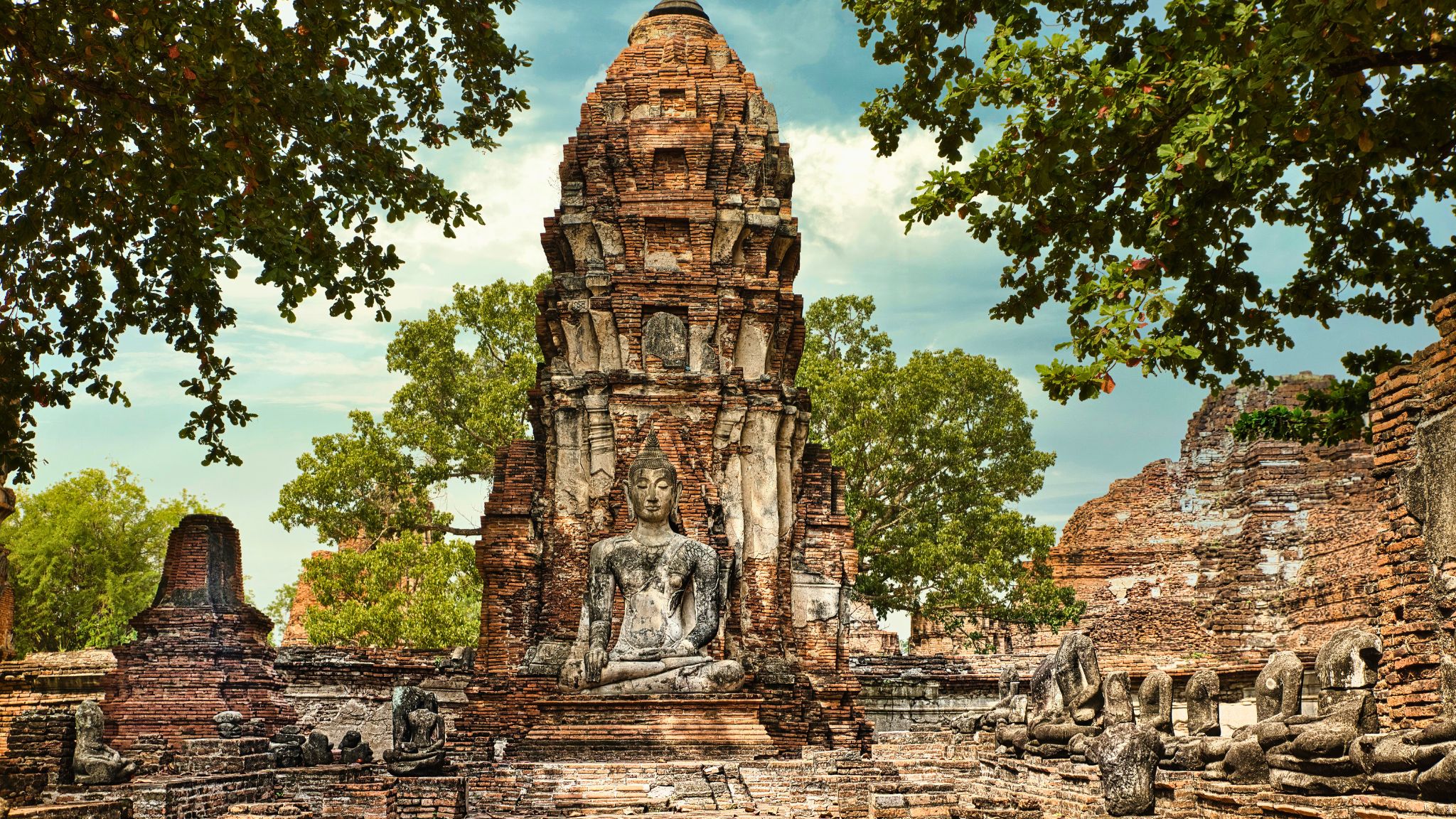 Day 7 Admire Thousands Of Incredible Statues In Buddha Park