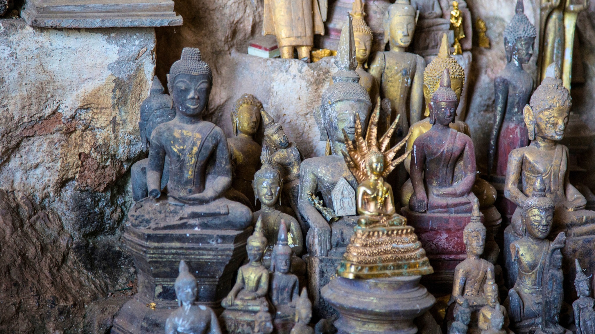Day 3 Pak Ou Cave Is Famous For Thousands Of Distinctive Buddha Statues
