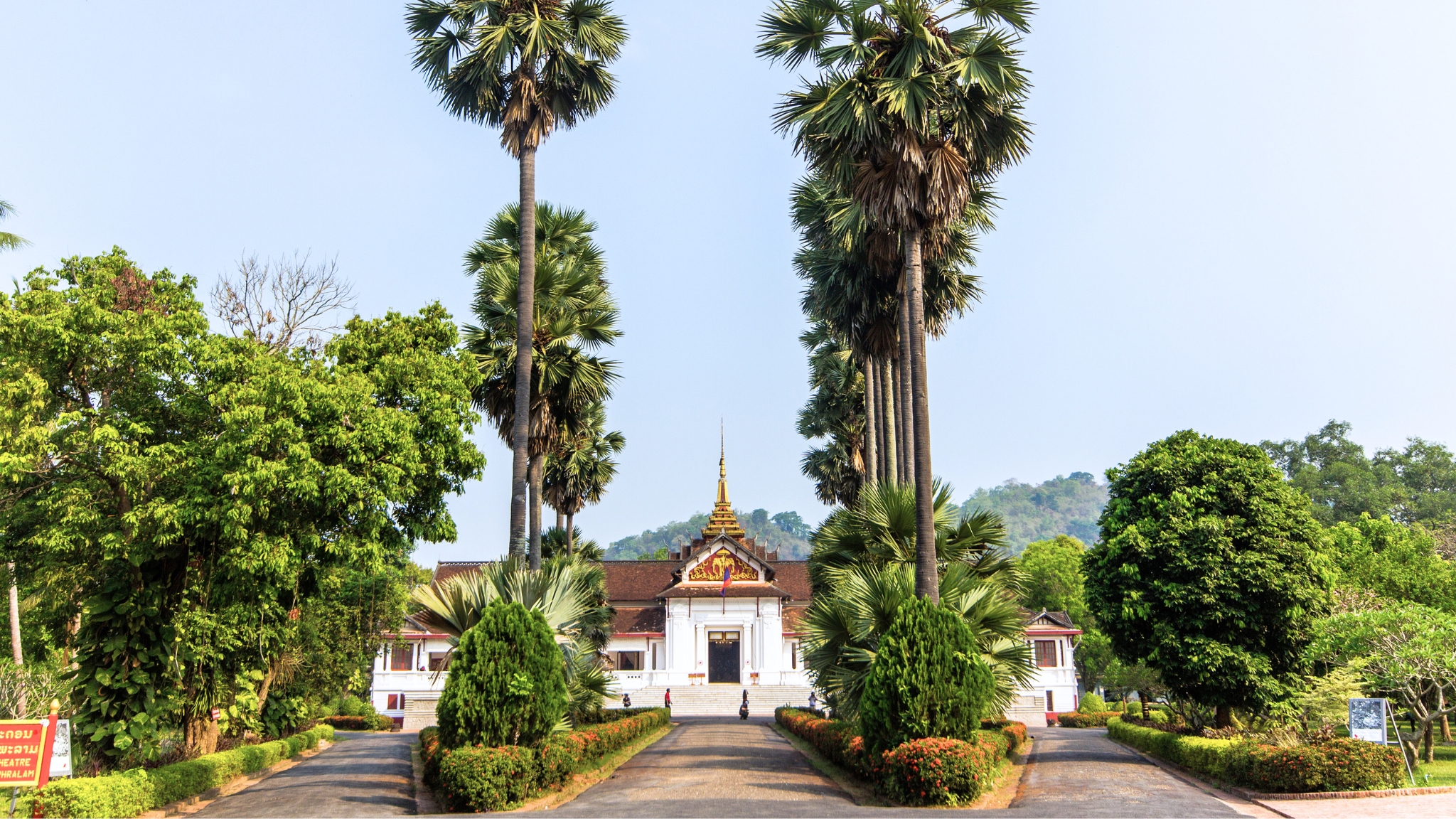 Day 10 Visit Royal Palace Museum