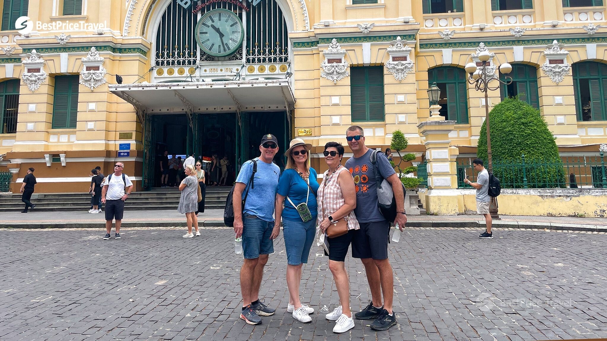 The French Architecture Of The Central Post