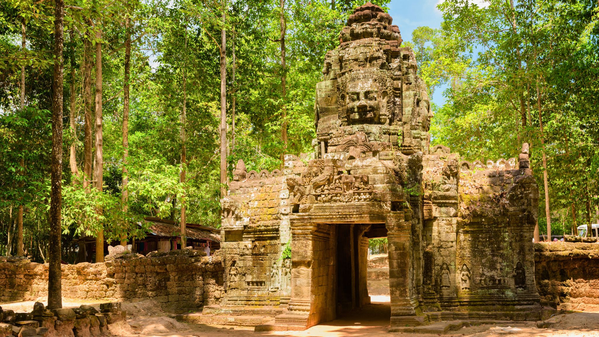 Day 3 Explore Ta Som, A Temple Built As A Gift From The King To His Father