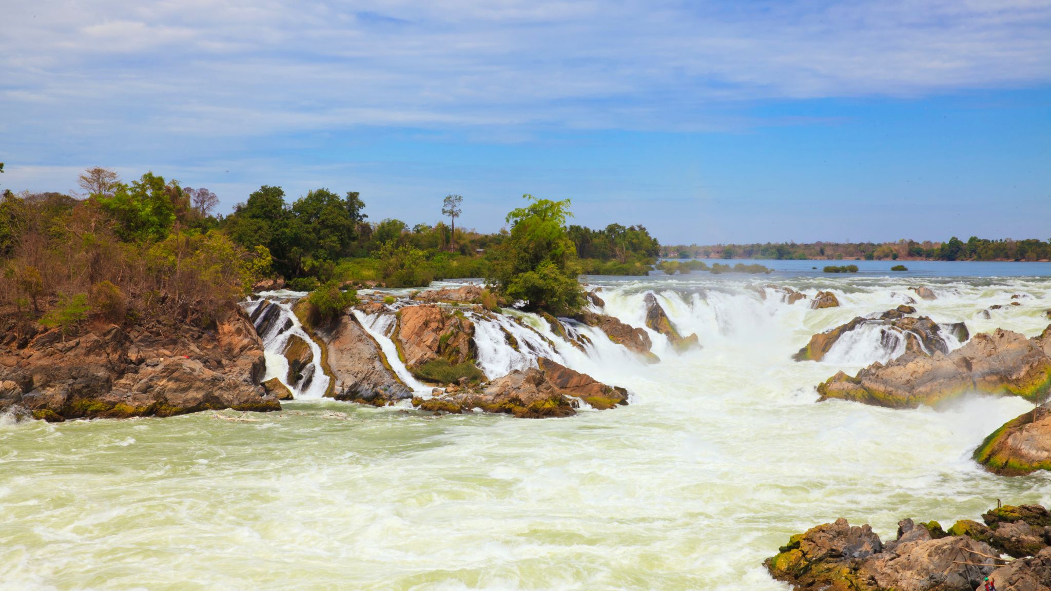 Day 14 Witness The Superb Liphi Waterfall
