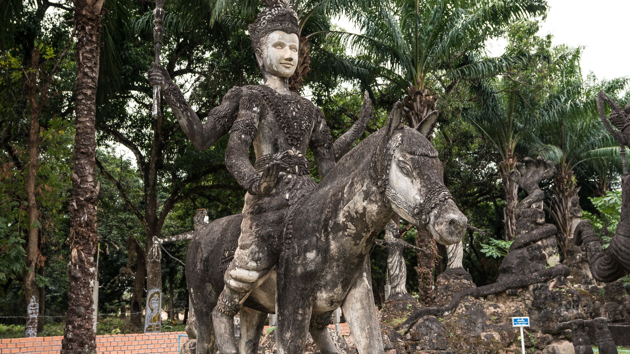 Day 2 Explore The Unique Buddha Park