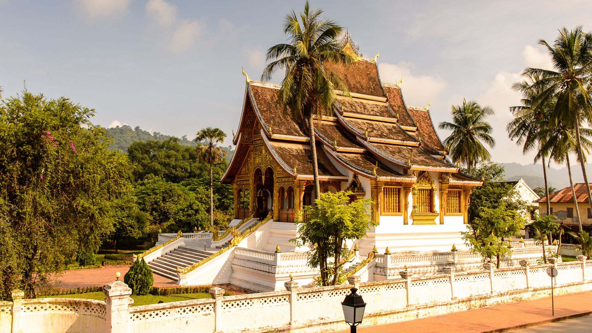 Day 4 Explore The Royal Palace Museum