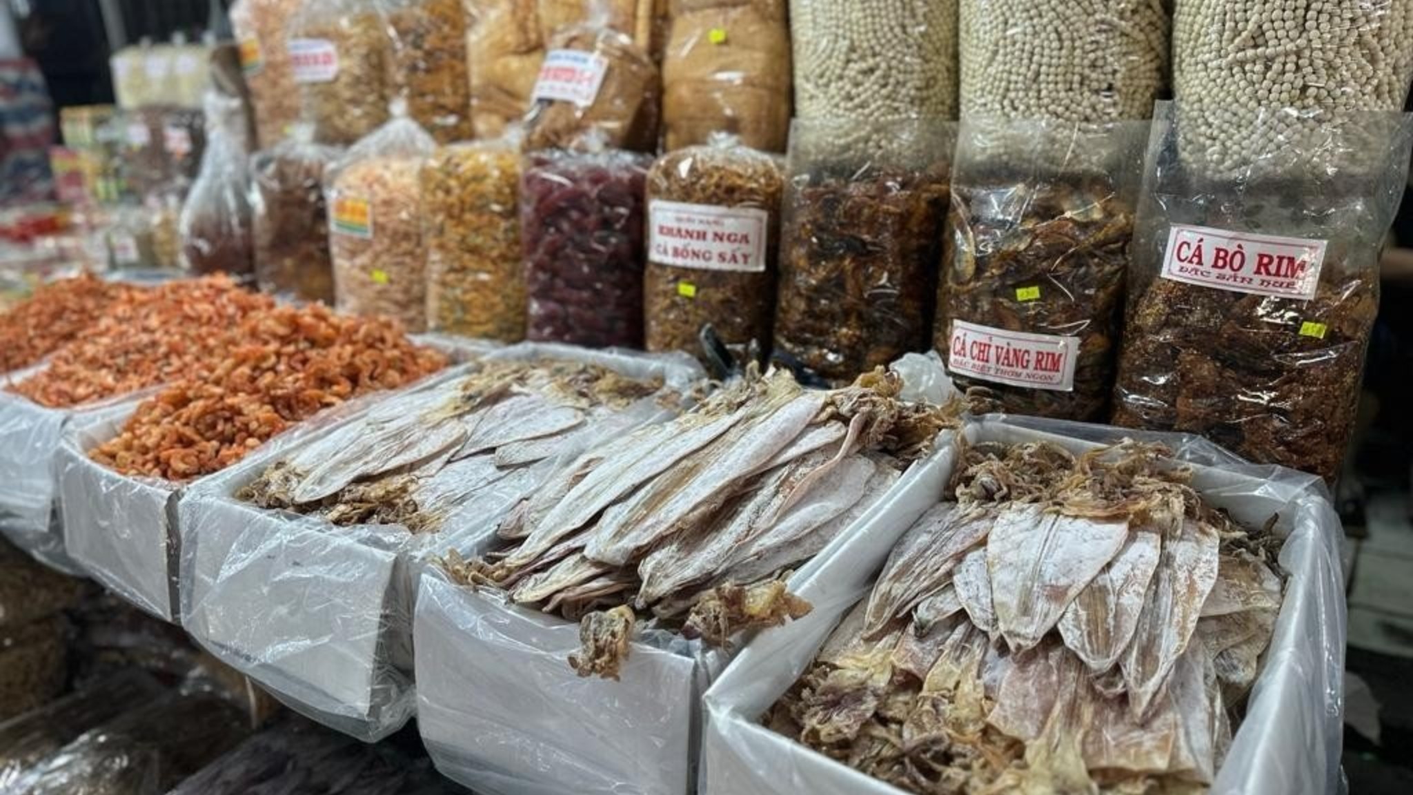 Day 7 Dong Ba Market Sells All Kinds Of Hue Specialities