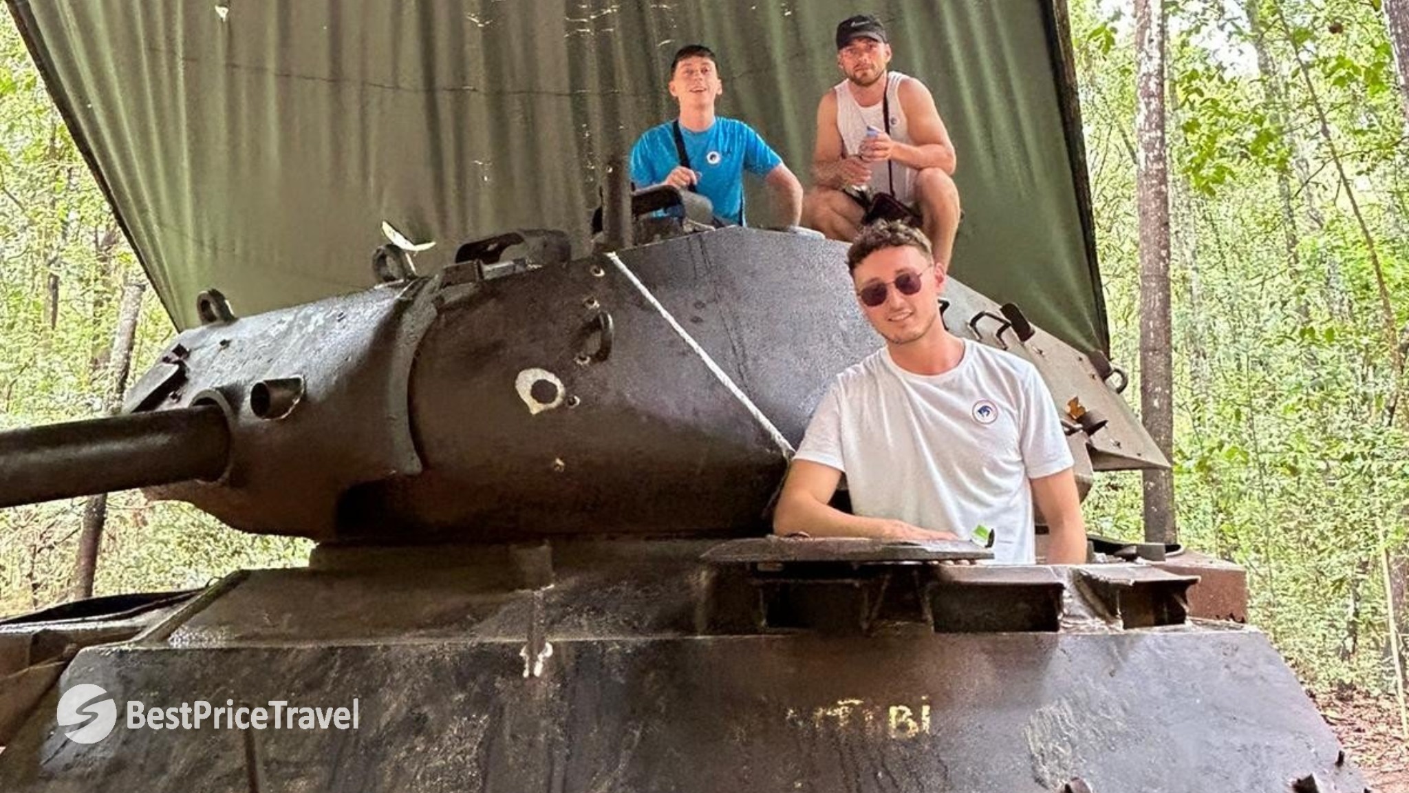 Day 3 Get A True Experience At The Long Standing Cu Chi Tunnels