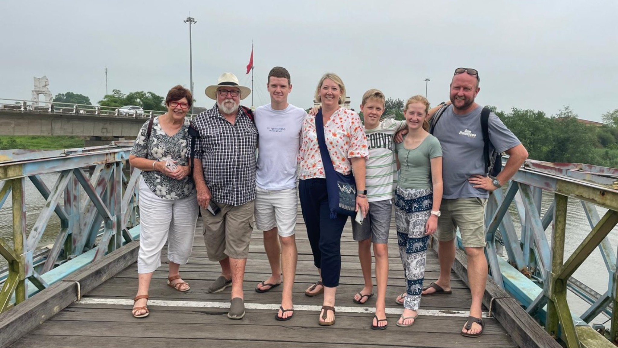 Day 6 This Place Is Hien Luong Bridge On Ben Hai River