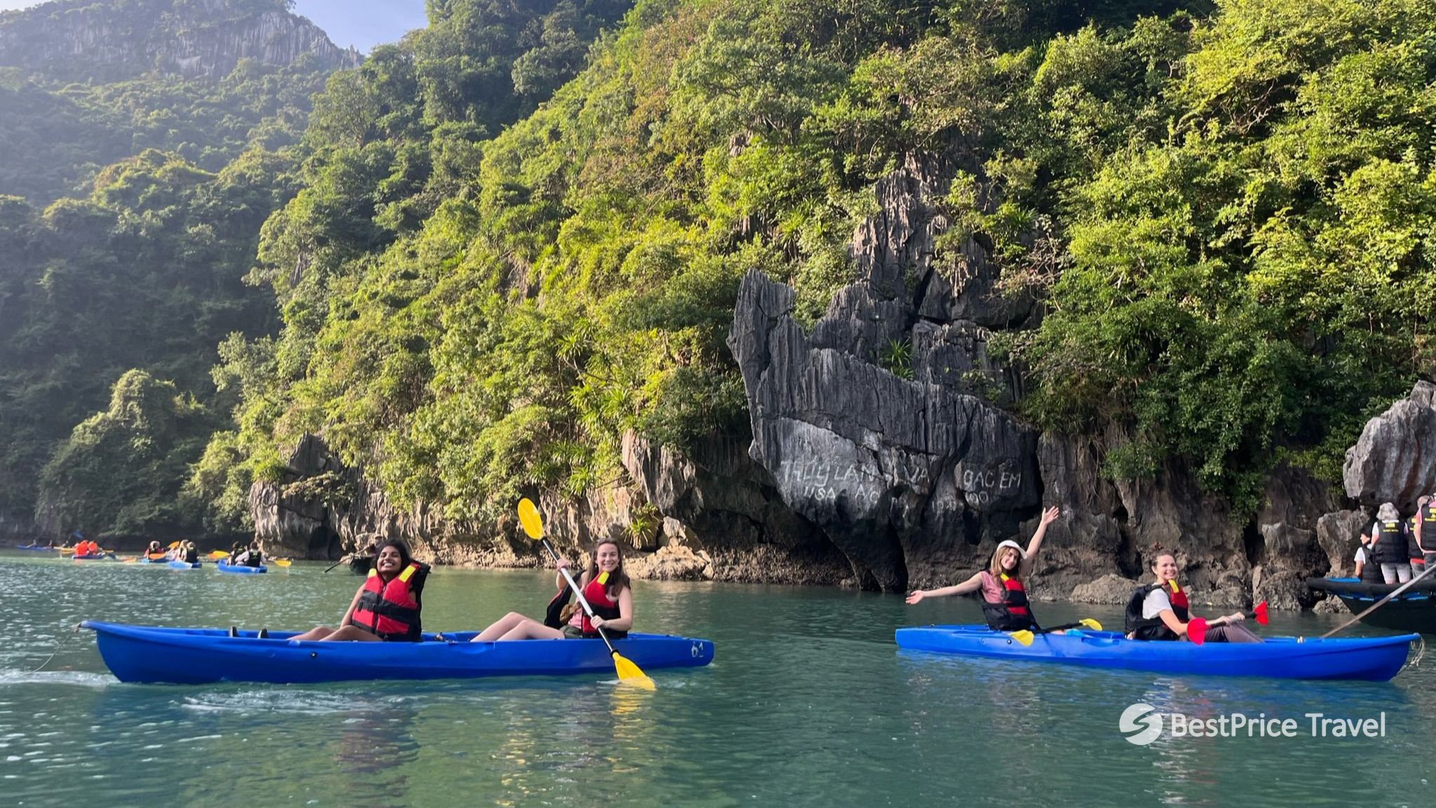 Day 6 Go Kayaking In The Clean Water