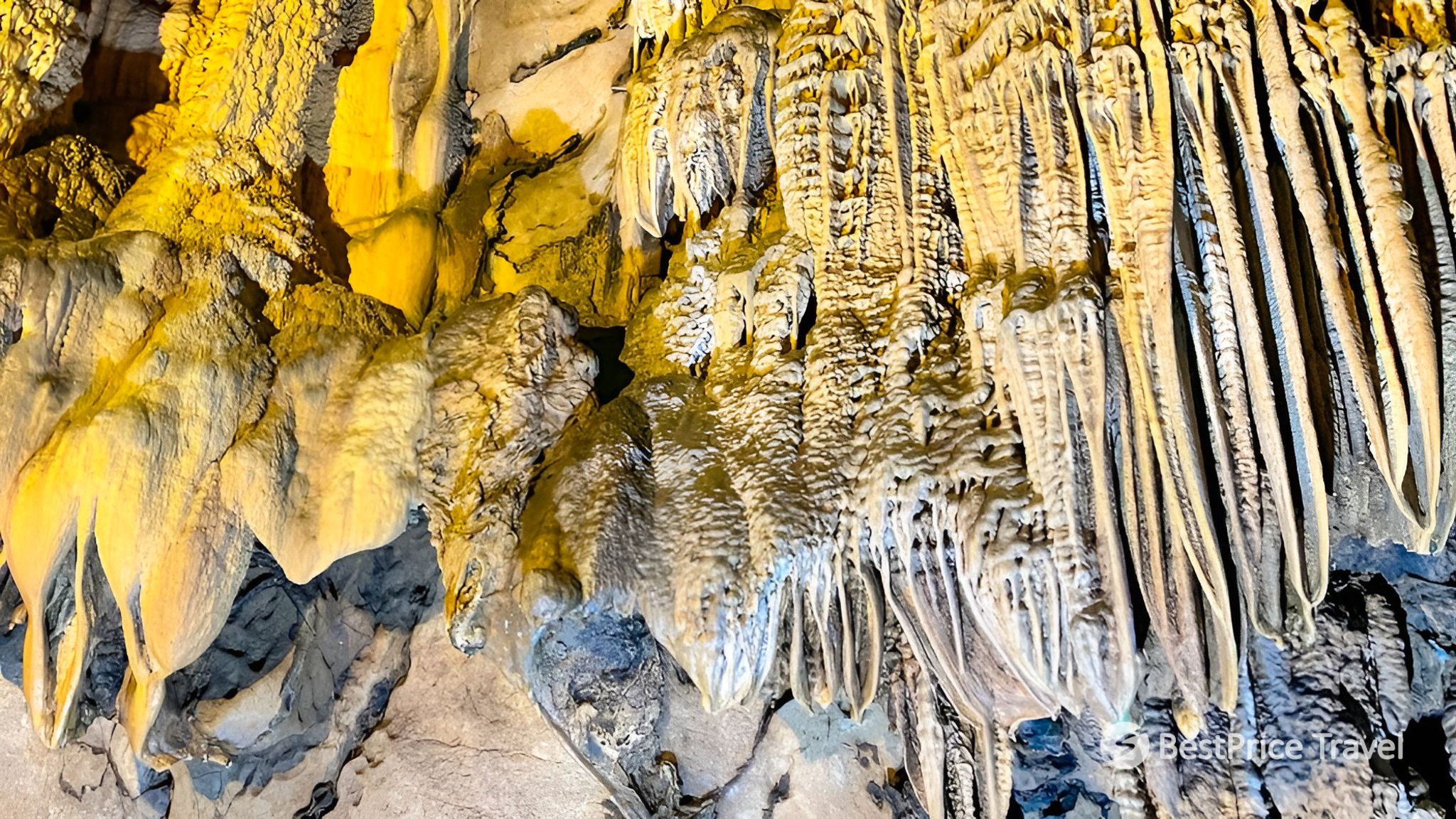 Day 3 Pay A Visit To Some Beautiful Caves In Vietnam