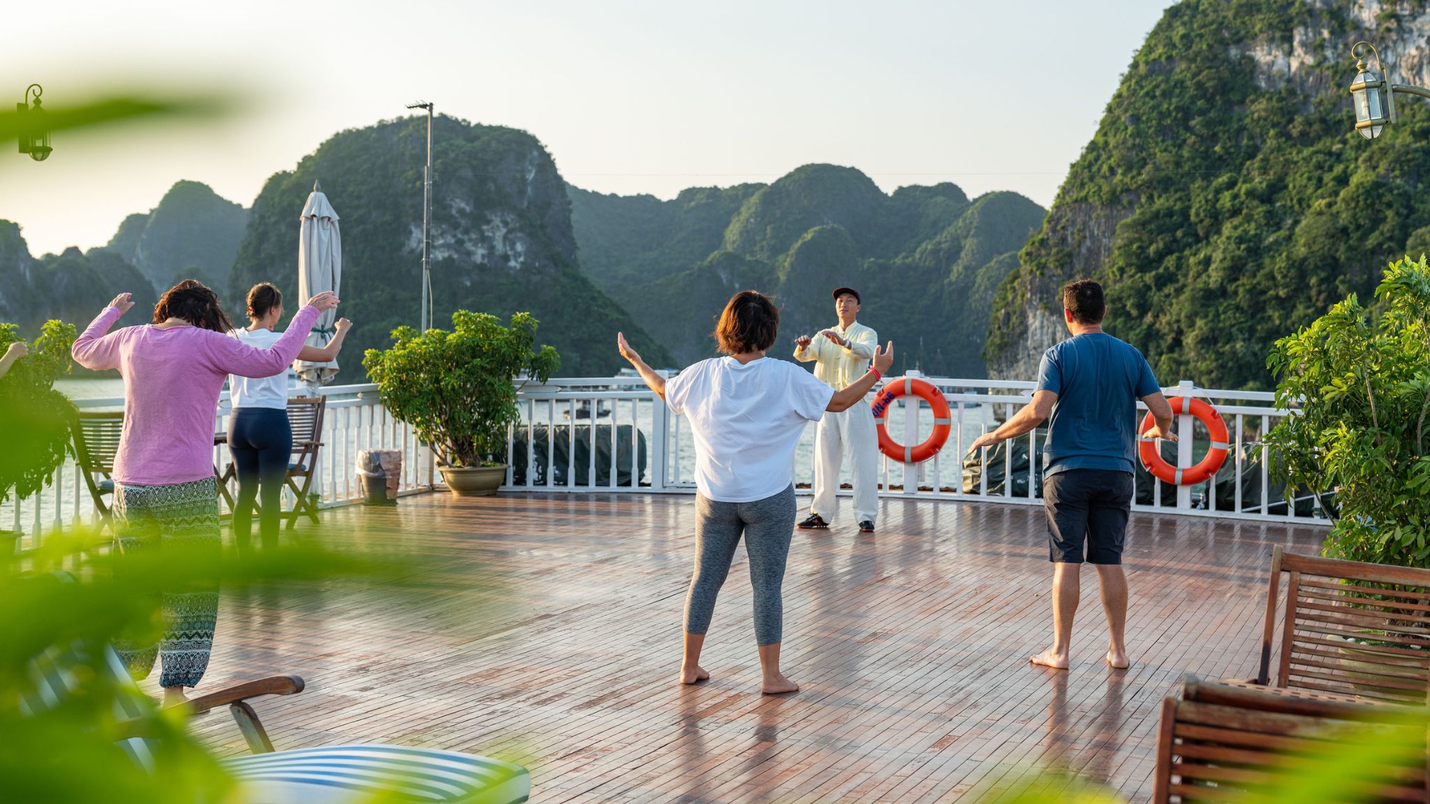 Day 6 Practice Tai Chi In The Early Morning
