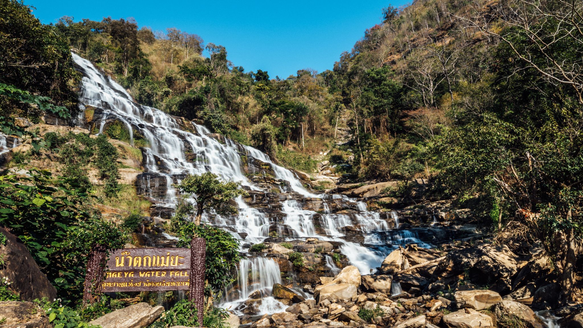 Day 3 Take Some Pretty Photos With Mae Ya Waterfall