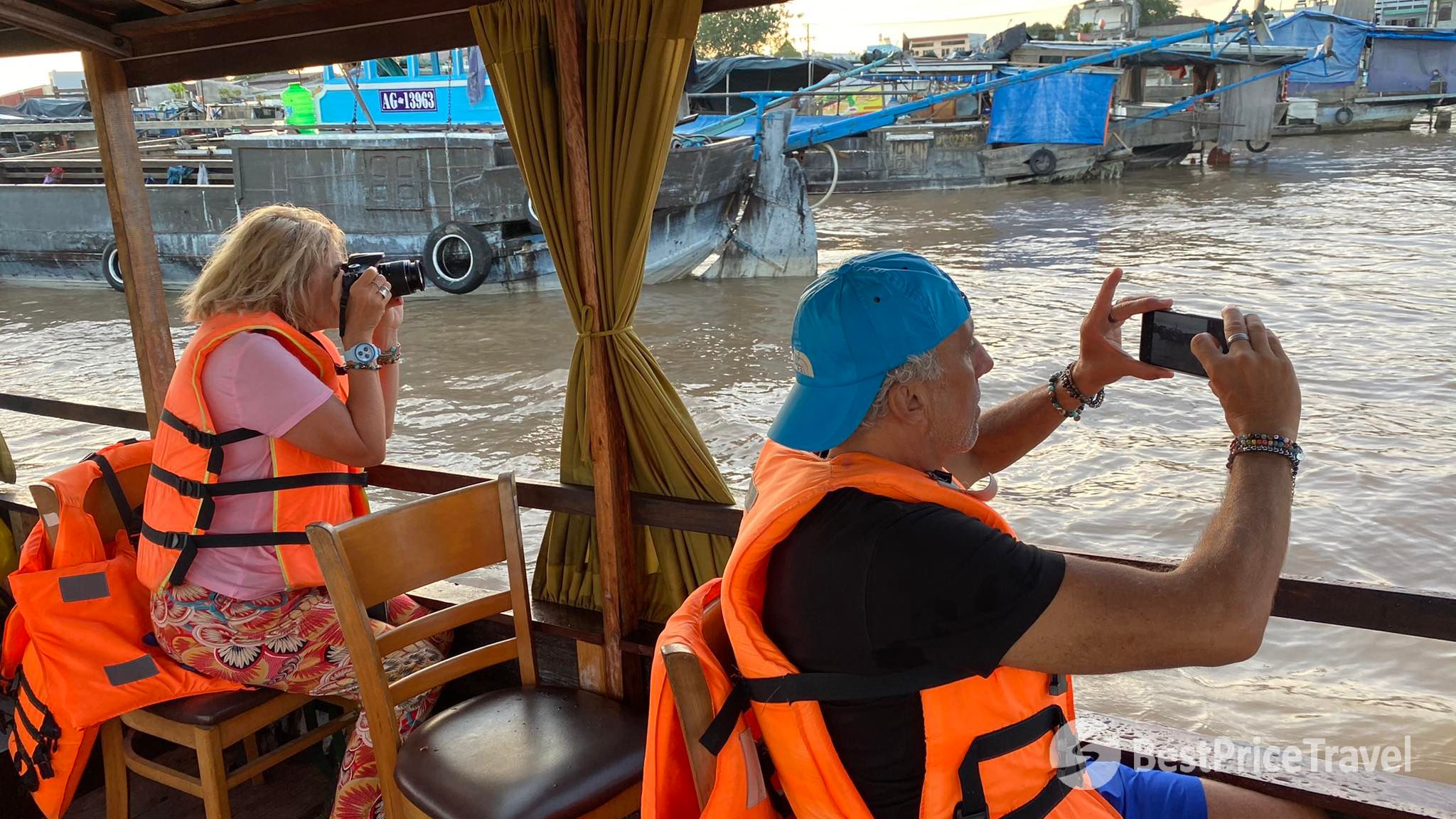 Day 3 Take A Boat Ride Down The Ham Luong River