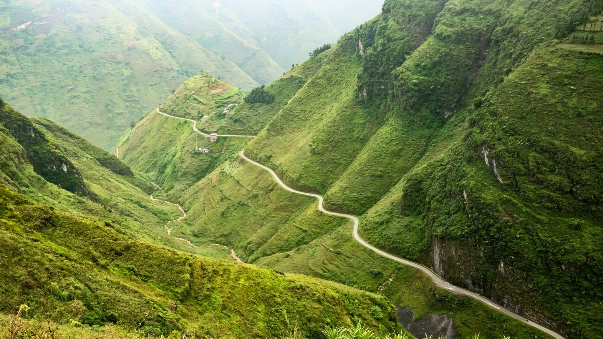 Day 3 Embark On A Scenic Journey Through Ma Pi Leng Pass