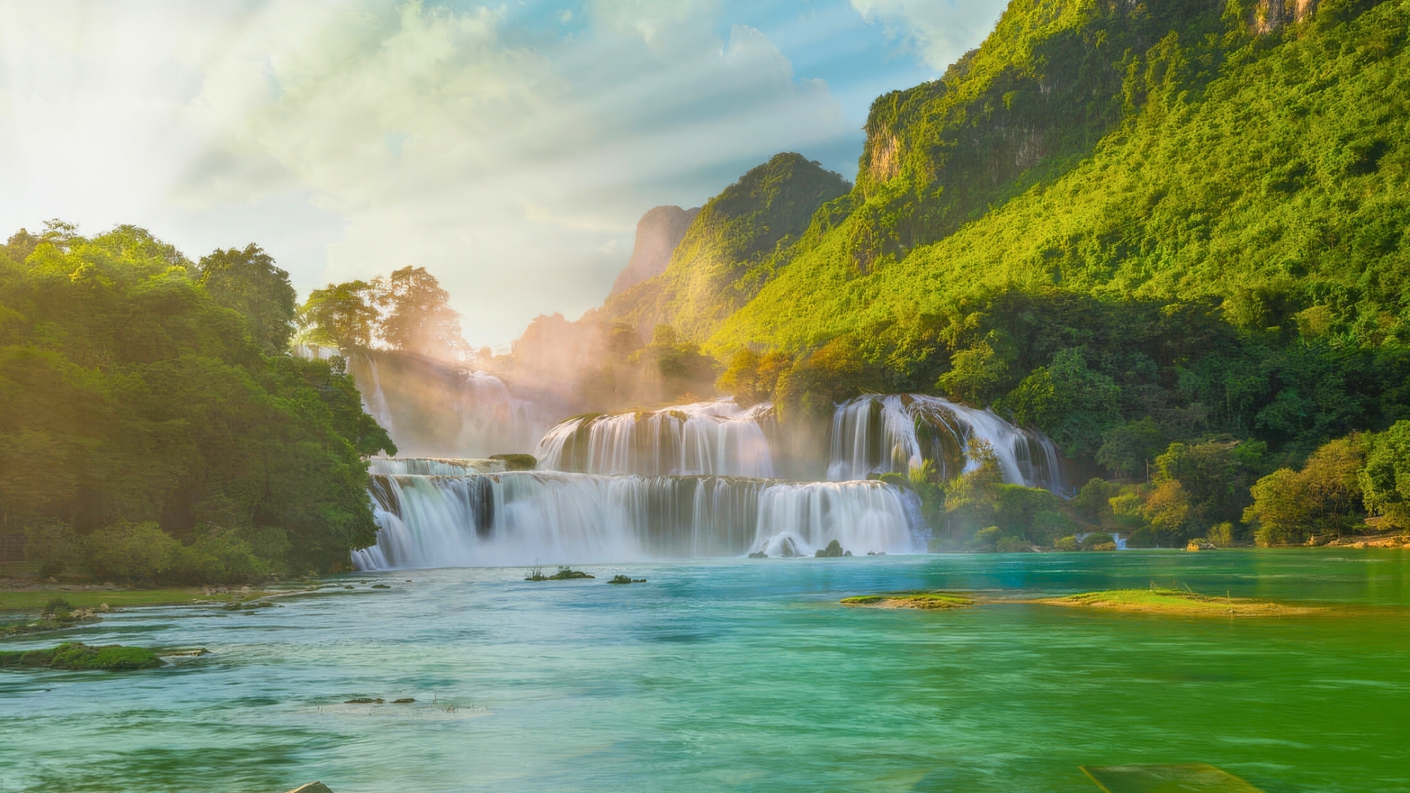 Day 4 Ban Gioc Waterfall Is A Breathtaking Natural Wonder In Northern Vietnam