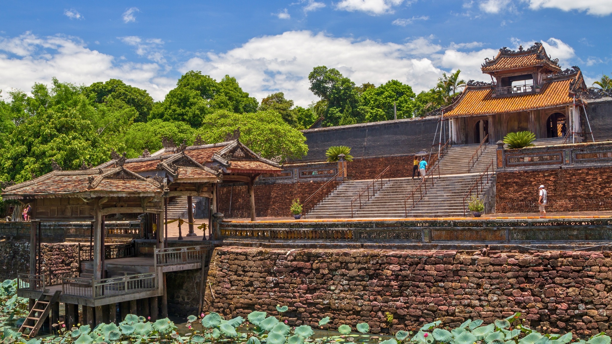 Day 14 Pay A Visit To Tu Duc Tomb