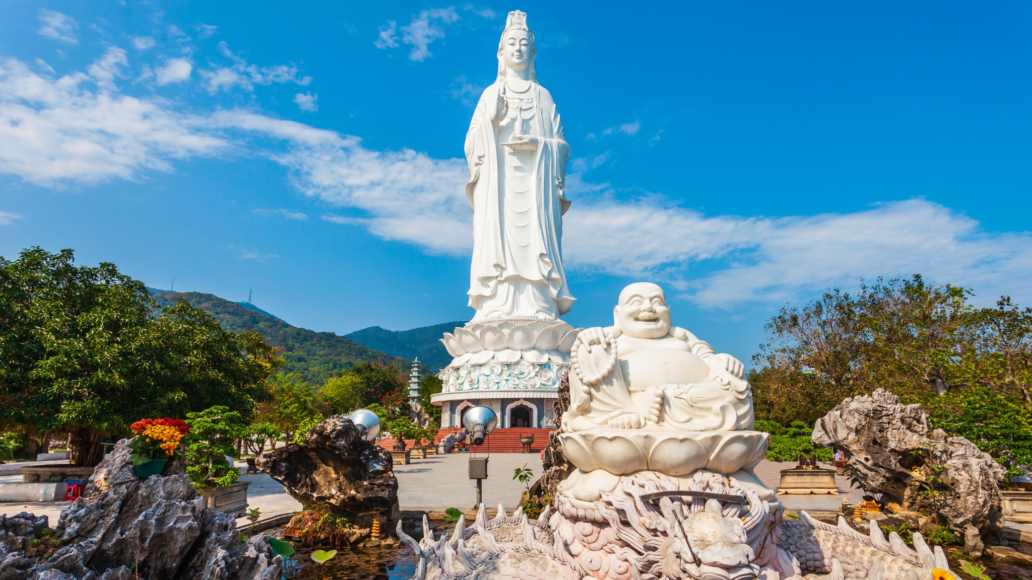 Day 4 Witness The Giant Statue Of The Goddess Of Mercy