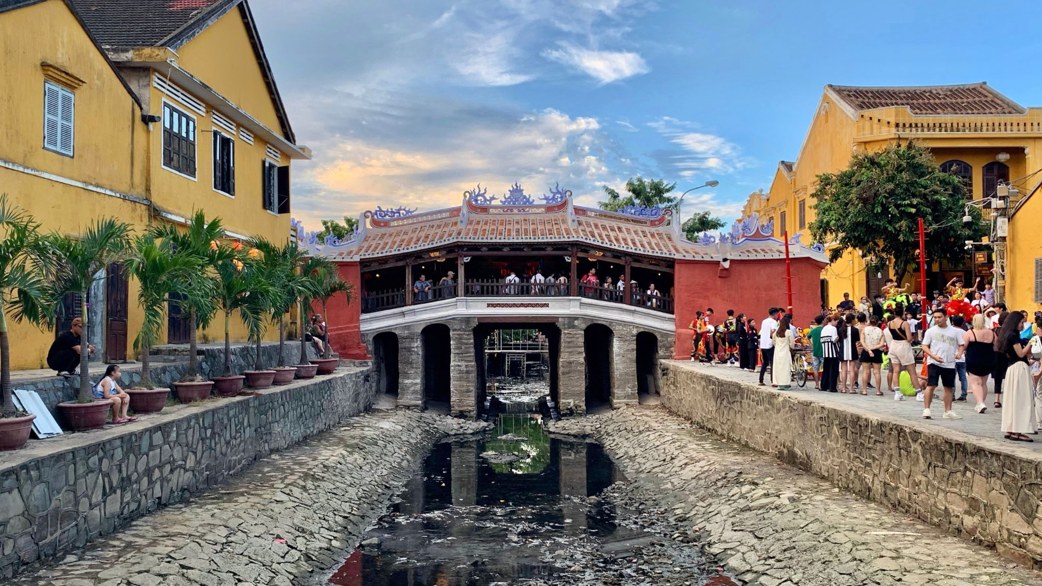 Day 5 Discover The Timeless Beauty Of The Japanese Covered Bridge