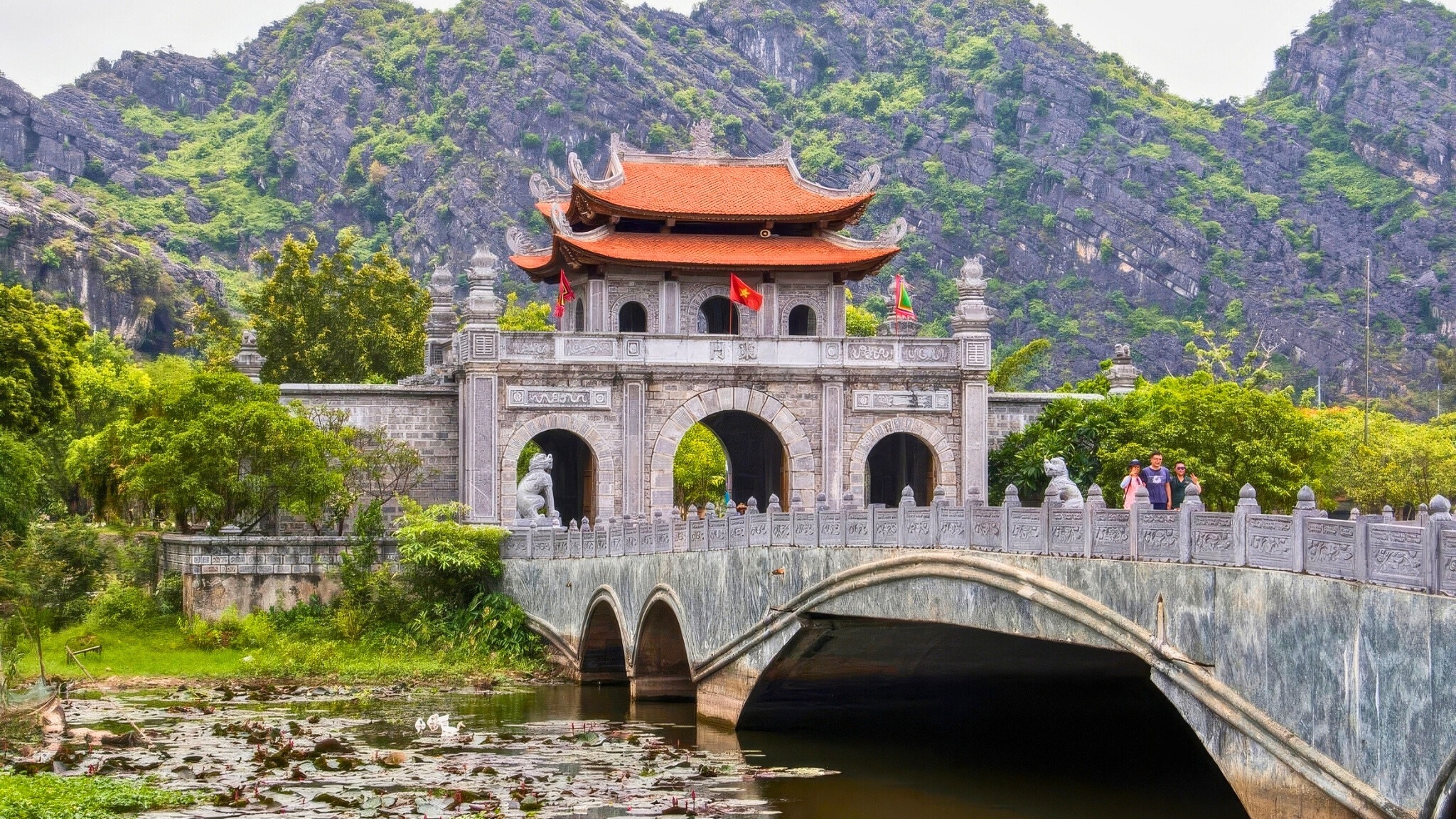 Day 3 Hoa Lu Ancient Citadel Home To The 17th Century King Dinh Temple