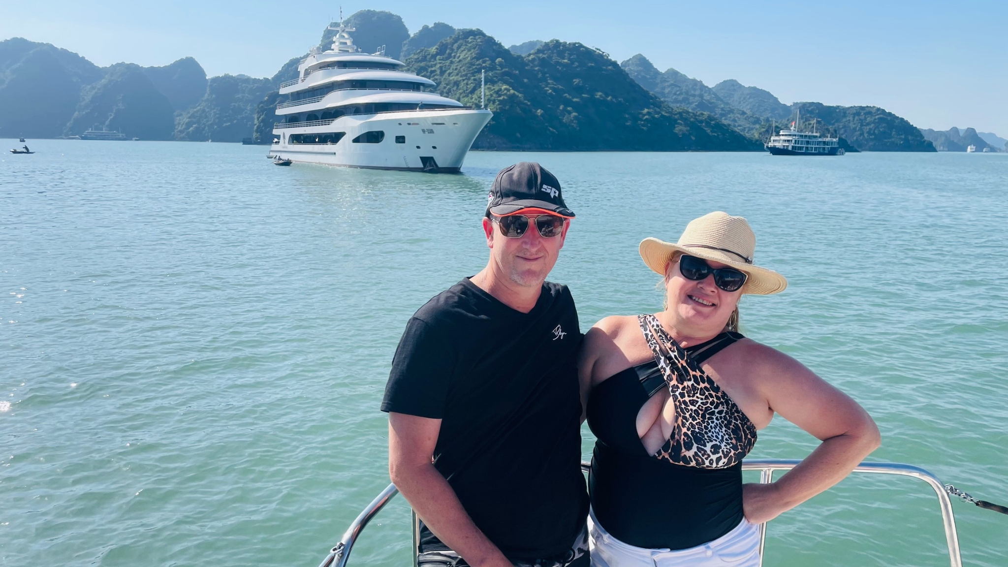 Day 4 Enjoy A Night On A Halong Bay Cruise