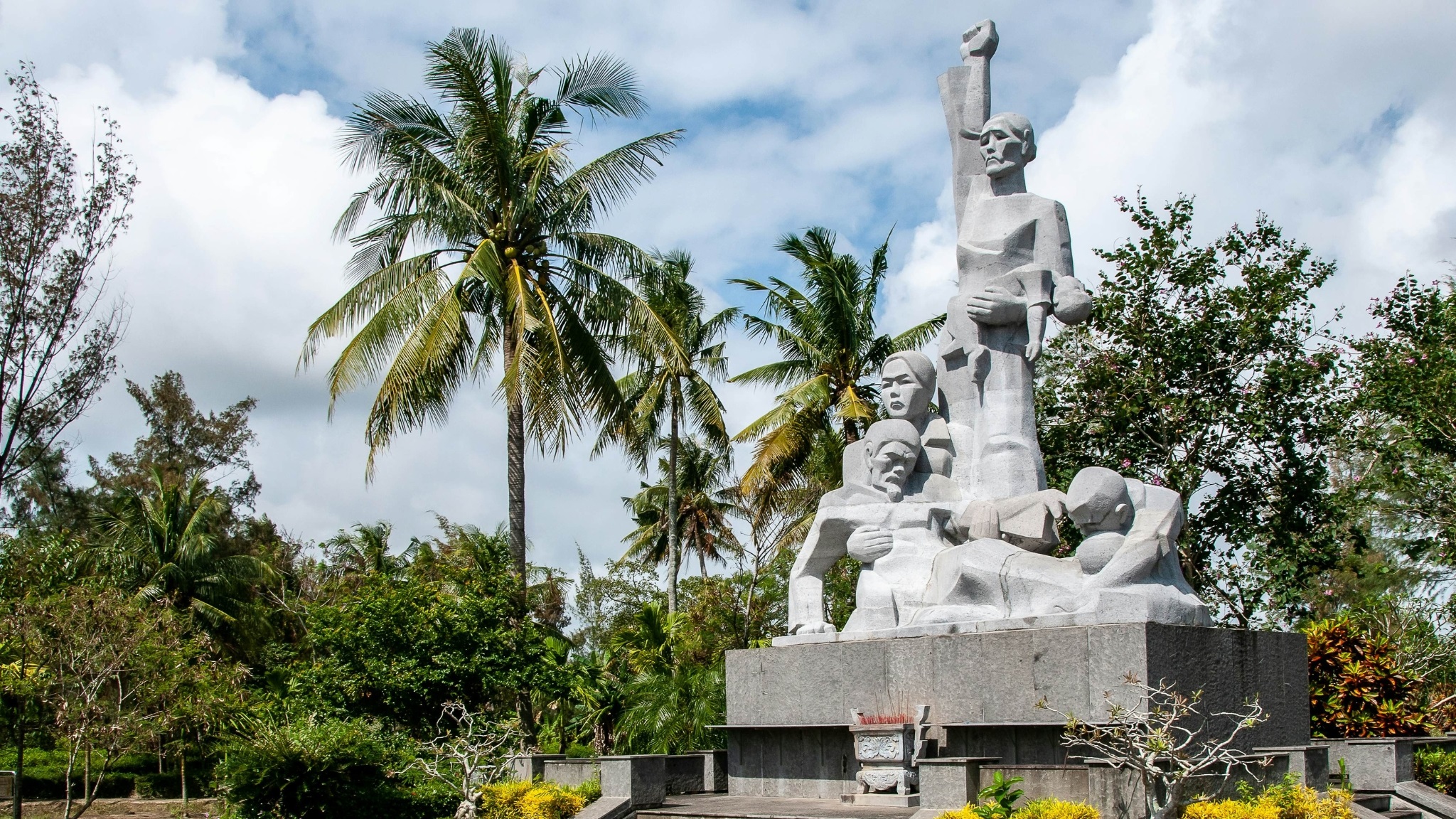 Day 13 My Lai Memorial Site A Place Of Profound Historical Significance