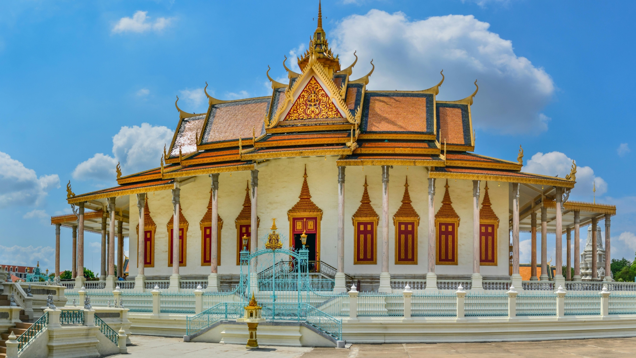 Day 5 The Silver Pagoda Shines With Cambodia&rsquo;s Rich History And Elegance