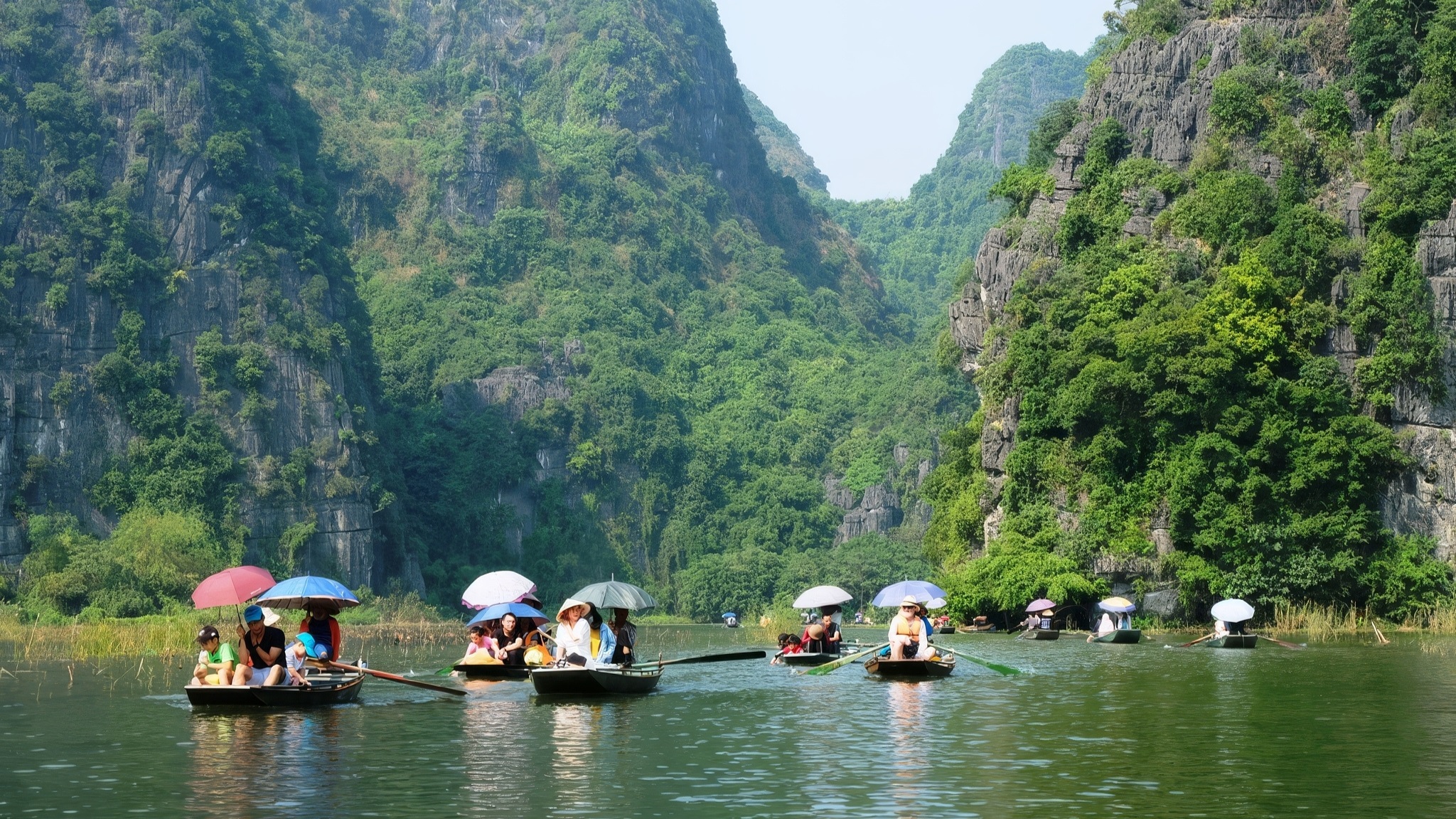 Day 3 Experience The Beauty Of Tam Coc On A Scenic Boat Tour