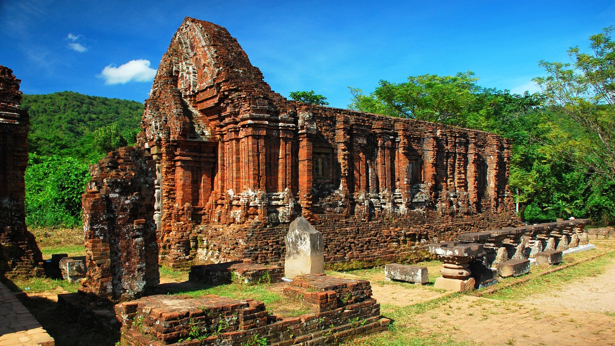 Day 7 My Son Sanctuary A UNESCO World Heritage Site