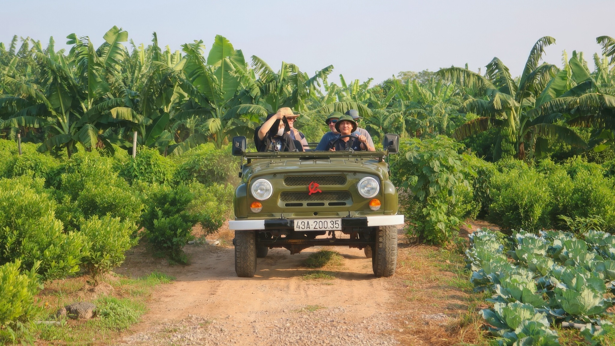 Day 2 Enjoy The Peaceful Countryside Views On A Jeep Tour