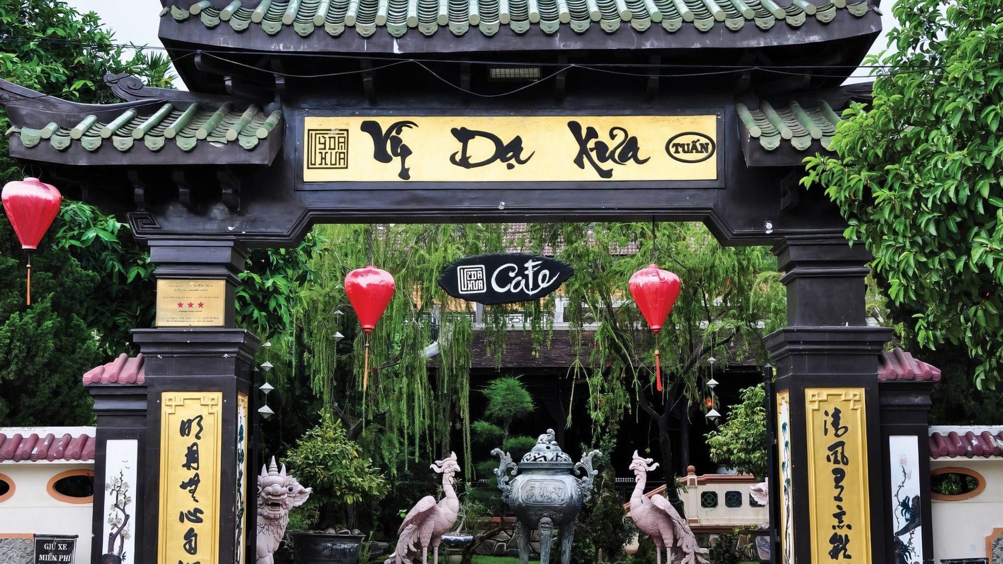 Day 1 Delight In A Royal Tea Ceremony At Vi Da Xua Restaurant