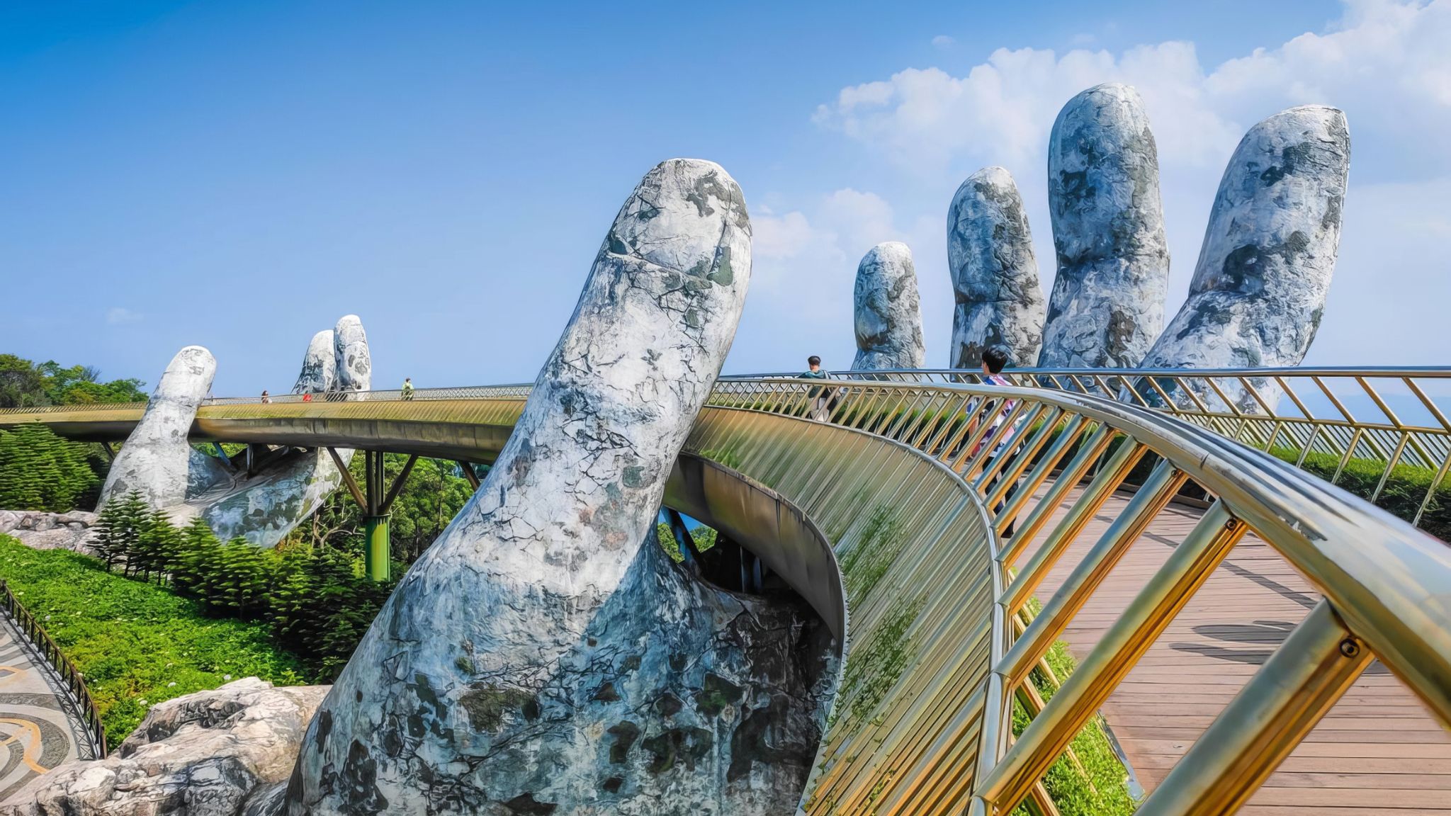 Day 1 Step Onto The Iconic Golden Bridge