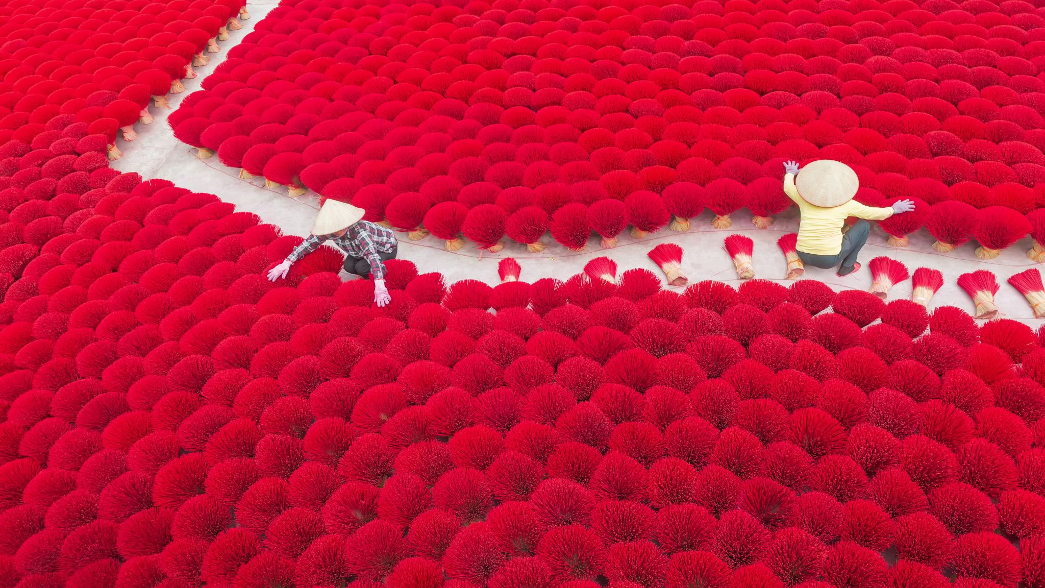 Day 2 Wander Through Quang Phu Cau Village Of Colorful Incense Traditions