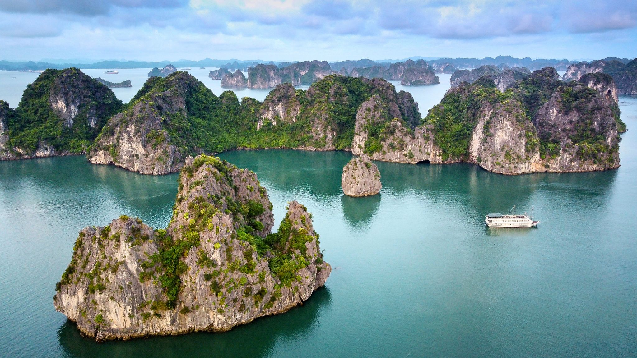 Day 8 Embark On A Scenic Journey To Halong Bay