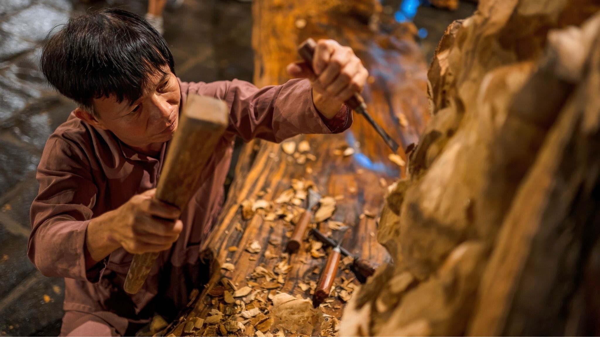 Day 6 Witness Master Woodcarving Traditions At Kim Bong Carpentry Village